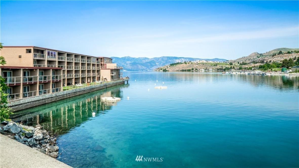 Grandview Lake Chelan- Waterfront View, Pool, Hot Tub, Golf, 1 Min To Downtown Aparthotel Exterior photo