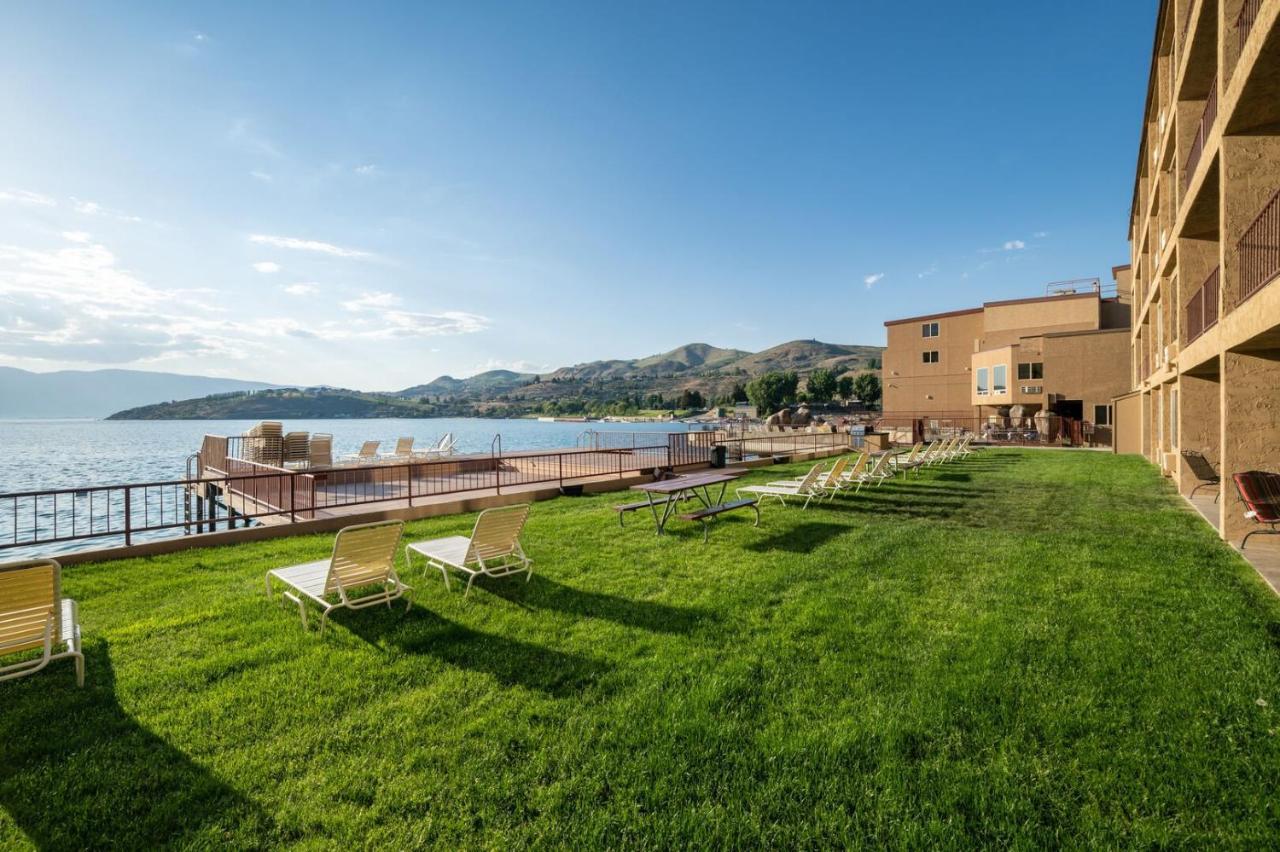 Grandview Lake Chelan- Waterfront View, Pool, Hot Tub, Golf, 1 Min To Downtown Aparthotel Exterior photo