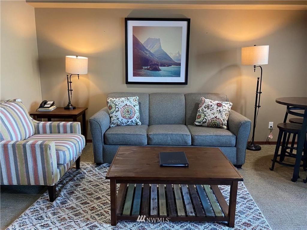 Grandview Lake Chelan- Waterfront View, Pool, Hot Tub, Golf, 1 Min To Downtown Exterior photo