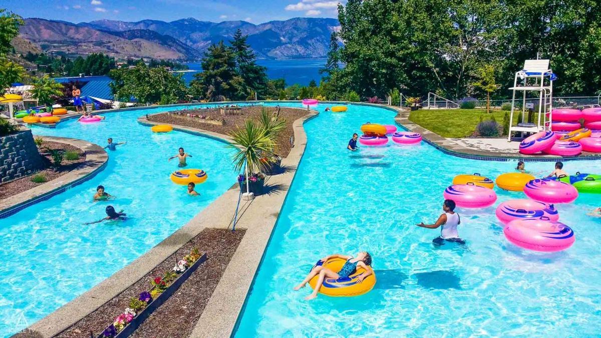 Grandview Lake Chelan- Waterfront View, Pool, Hot Tub, Golf, 1 Min To Downtown Aparthotel Exterior photo